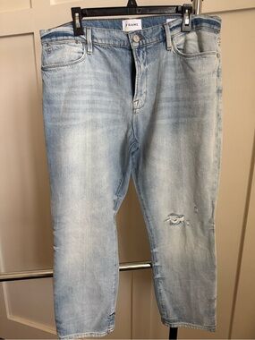Frame Denim Light Blue Distressed Women’s  Jeans